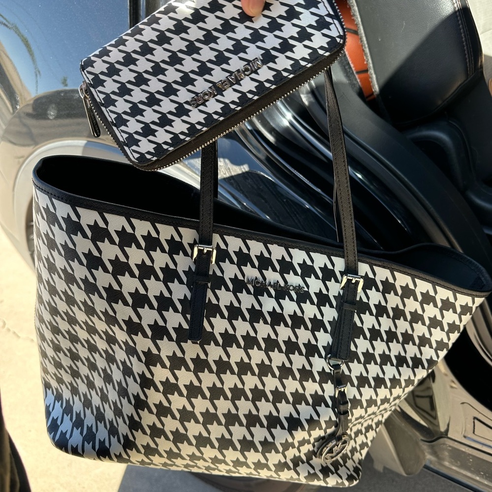 Michael Kors Black and White Houndstooth Tote Bag